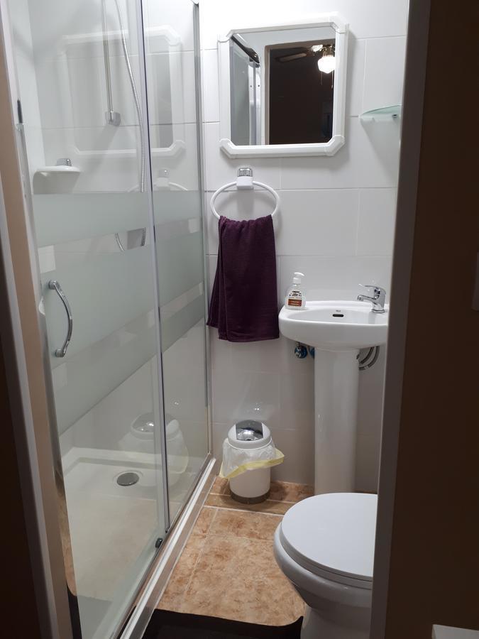 Hostal Oklahoma Реус Экстерьер фото